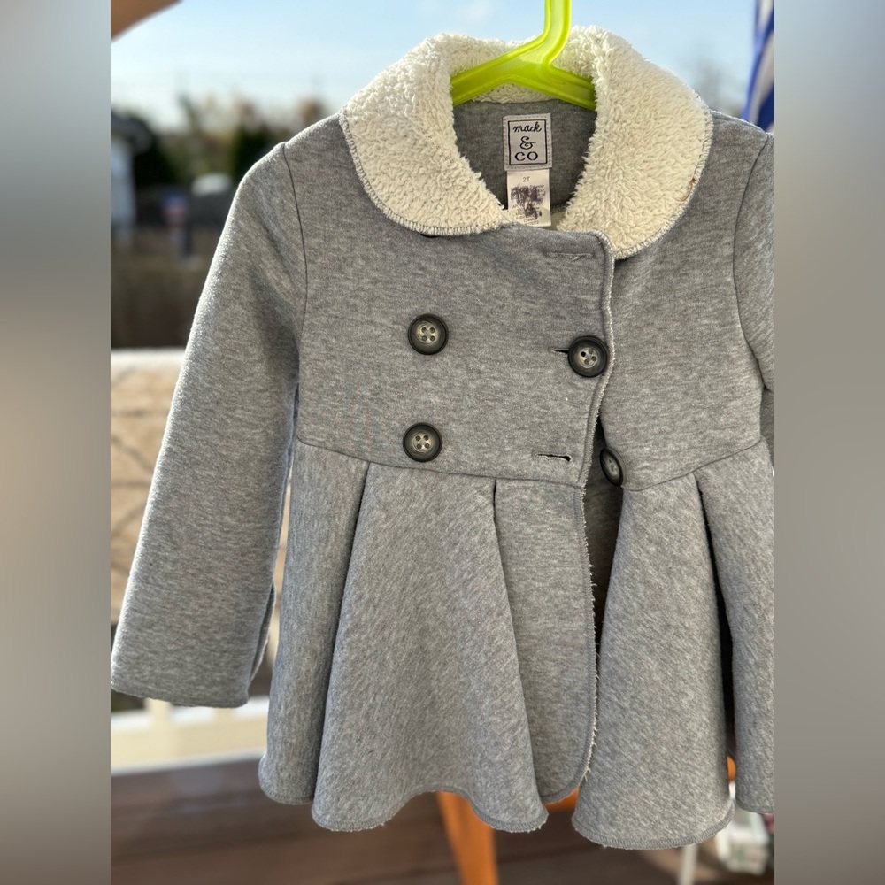 Chic Gray Pea Coat with Sherpa Collar